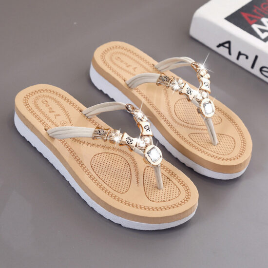 Classic Flip Flops for Women in Bulk
