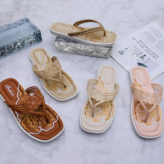 Custom Logo Women’s Rubber Flip Flops