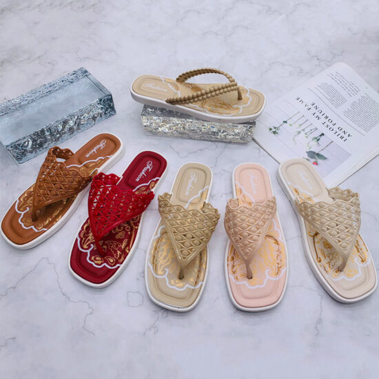 Custom Logo Women’s Rubber Flip Flops