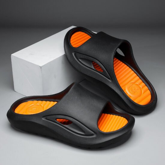 Eco-Conscious Men's Recycled Flip Flops