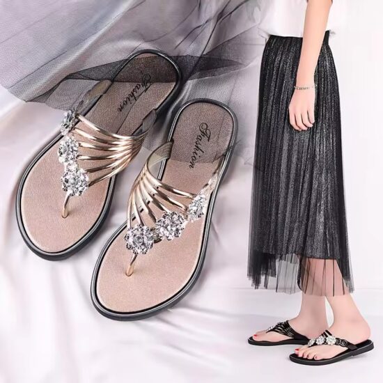 Slip-On Ladies Flip Flops Casual