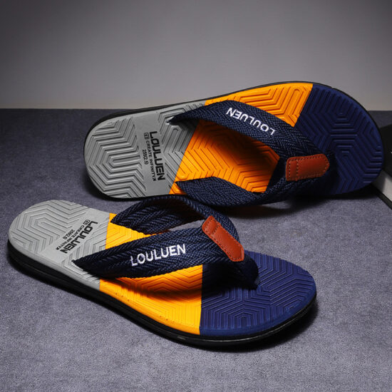 Heavy-Duty Men's Flip Flops for Outdoor Use