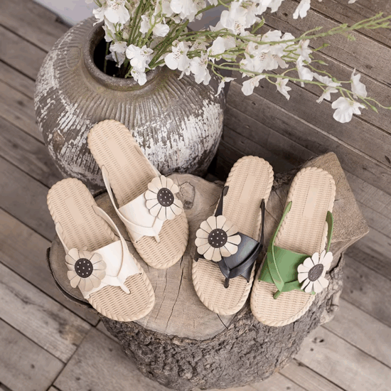 Ladies Flip Flops for Pool and Beach