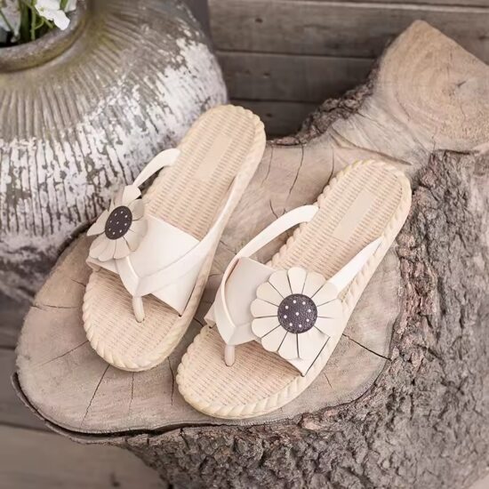 Ladies Flip Flops for Pool and Beach