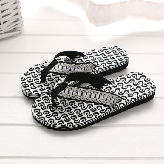 Men's Black Flip Flops for Casual Summer Wear