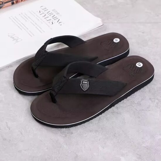 Men's Flip Flops with Textured Sole