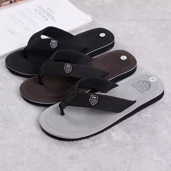Men's Flip Flops with Textured Sole