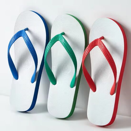 Mens Outdoor Flip Flops Durable Build