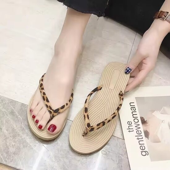 Minimalist Women Flip Flops Black