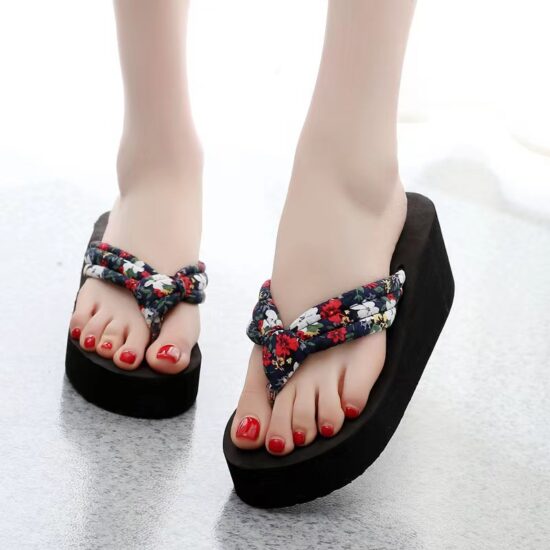 Stylish PVC Strap Flip Flops for Women