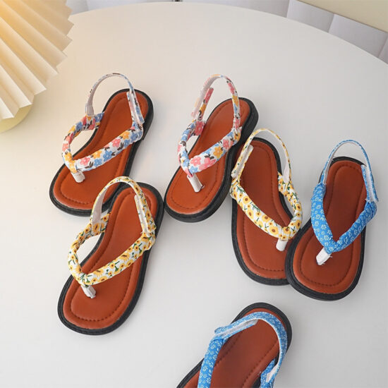 girls-kids-flip-flops-pink-heart
