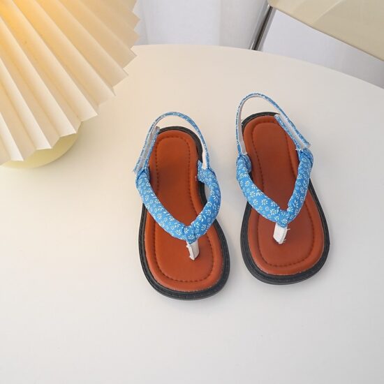 girls-kids-flip-flops-pink-heart
