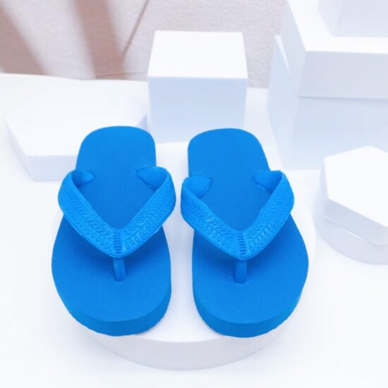 kids-cartoon-flip-flops-color-print