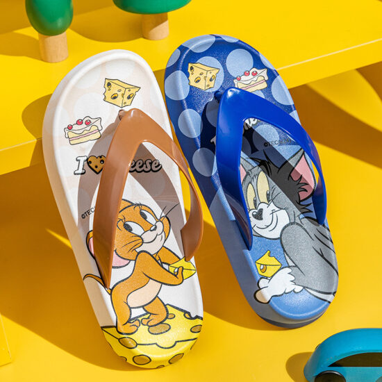 non-slip-kids-flip-flops-sandals