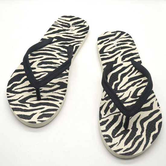 Women’s PVC slippers with PE sole for wholesale