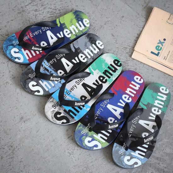 Anti-slip beach flip flops for indoor and outdoor use