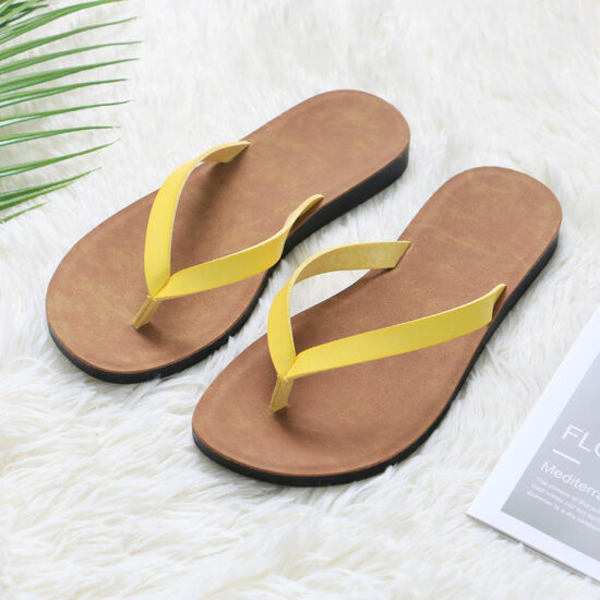  Women’s summer flat flip flops for beach and casual wear