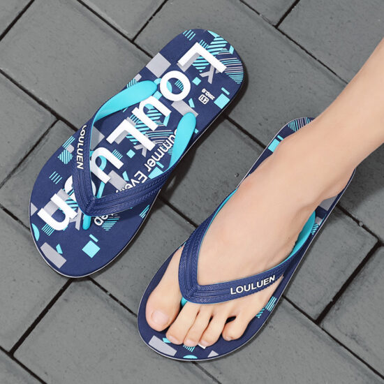 Men’s summer beach flip flops with Korean style