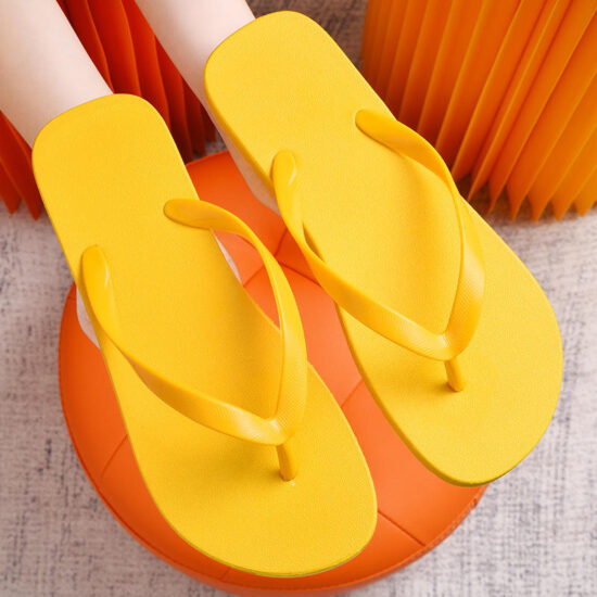 Custom colorful PE flip flops with printed design