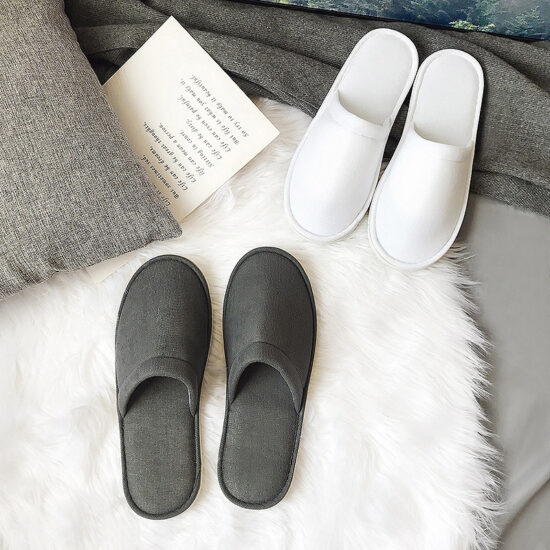 custom logo hotel slippers