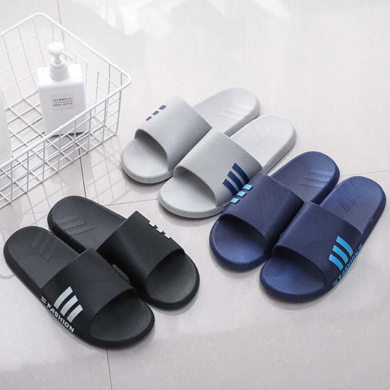 mens-slide-sandals-pool-beach