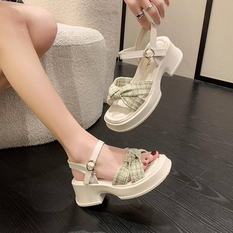 summer-casual-flat-sandals-for-women