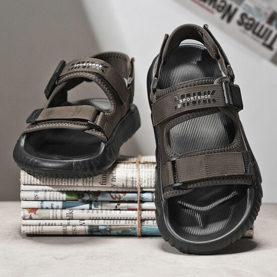 trendy-streetwear-sandals-soft-flat-slides